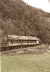 Valea Manastirii, portalul din Cheile Rametului